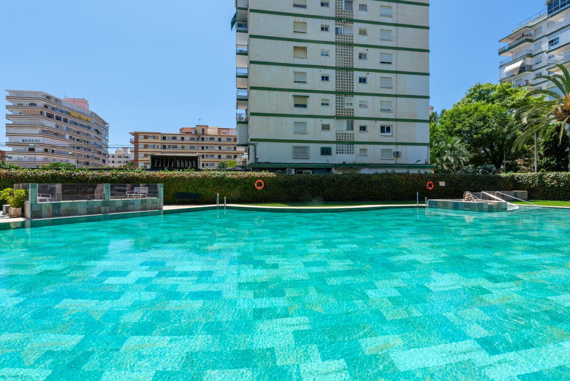 Apartamento Berlin 037 Torre Del Mar Exterior foto