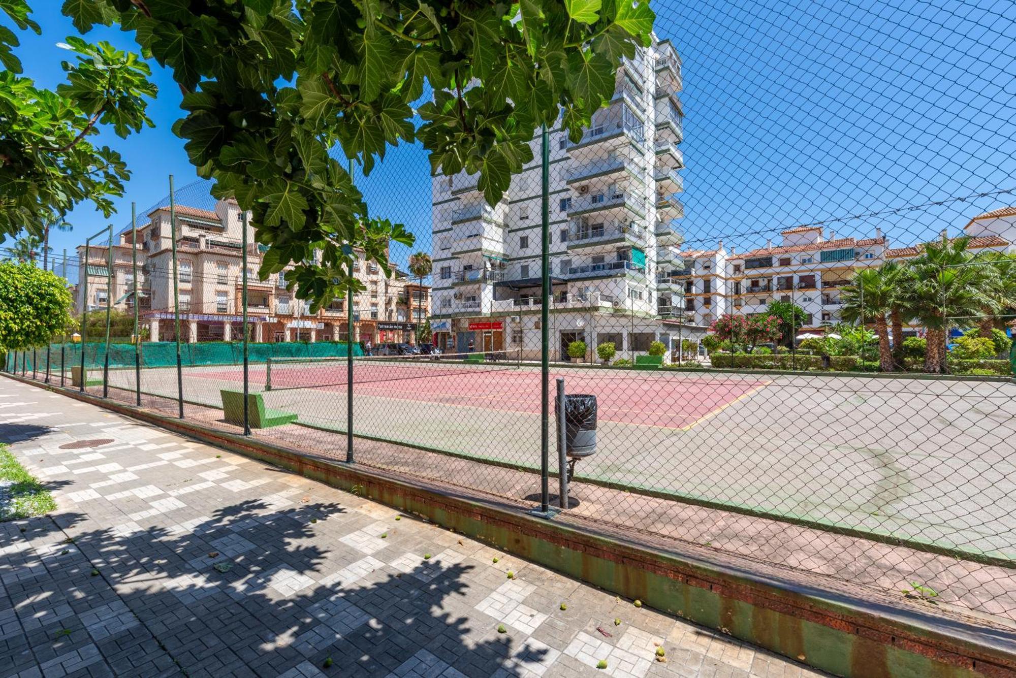 Apartamento Berlin 037 Torre Del Mar Exterior foto